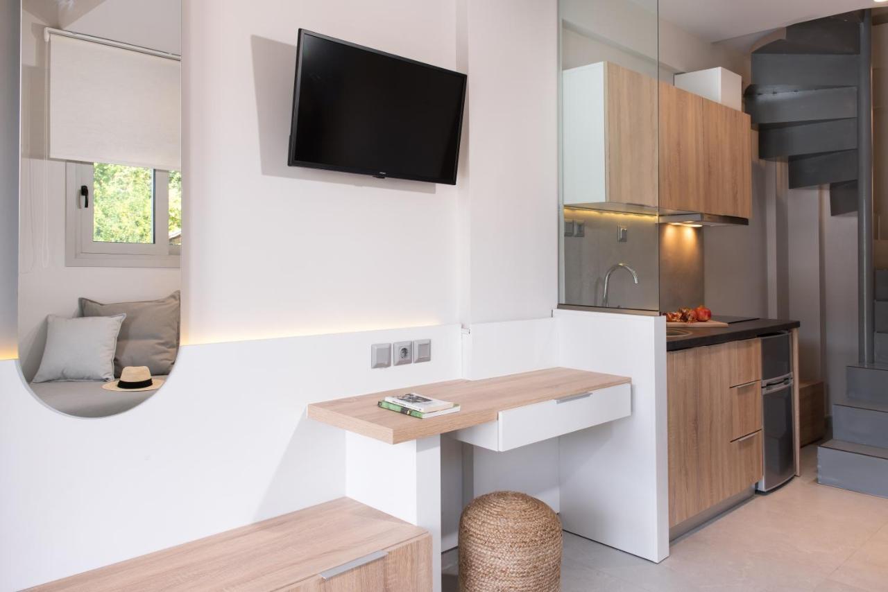 Afros Suites Olympiada Bagian luar foto