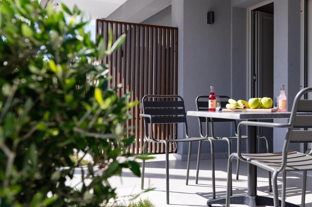 Afros Suites Olympiada Bagian luar foto