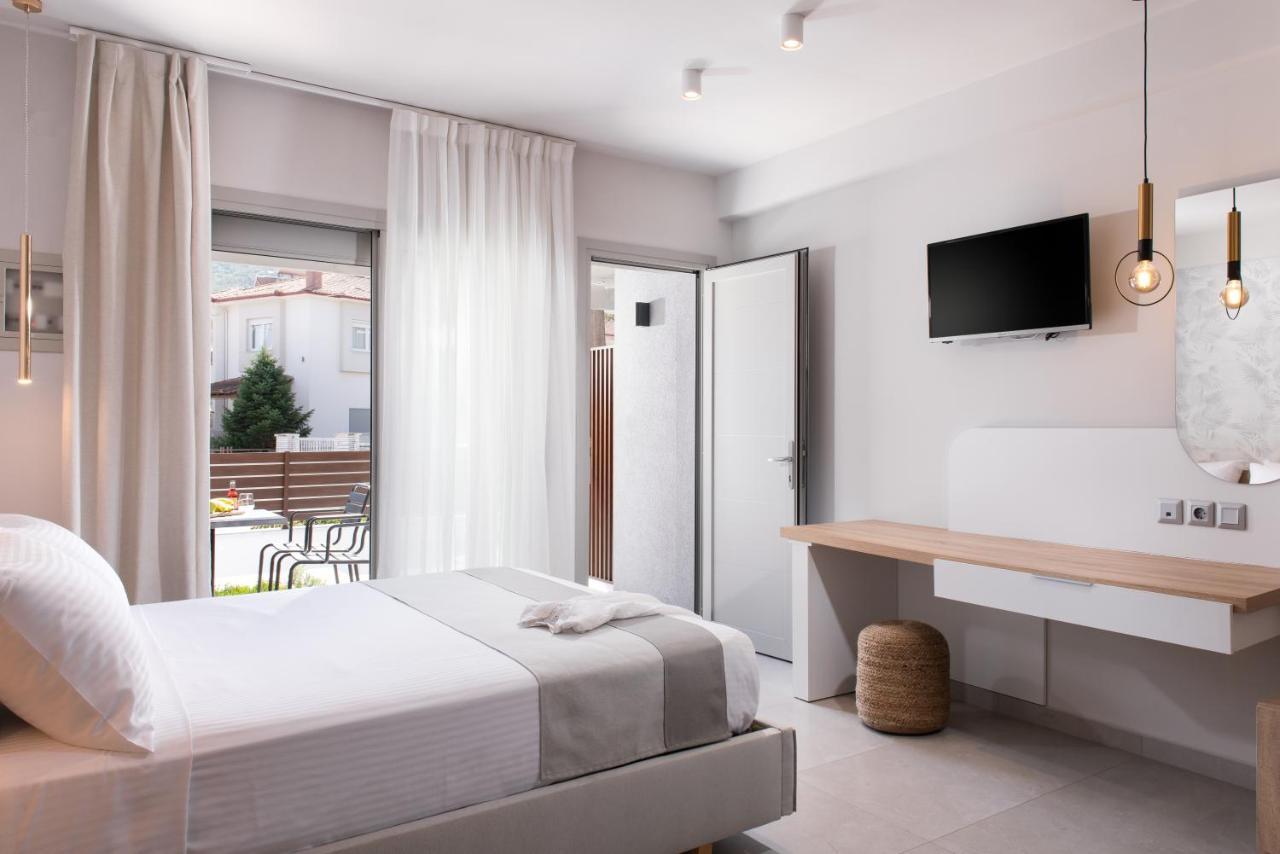Afros Suites Olympiada Bagian luar foto