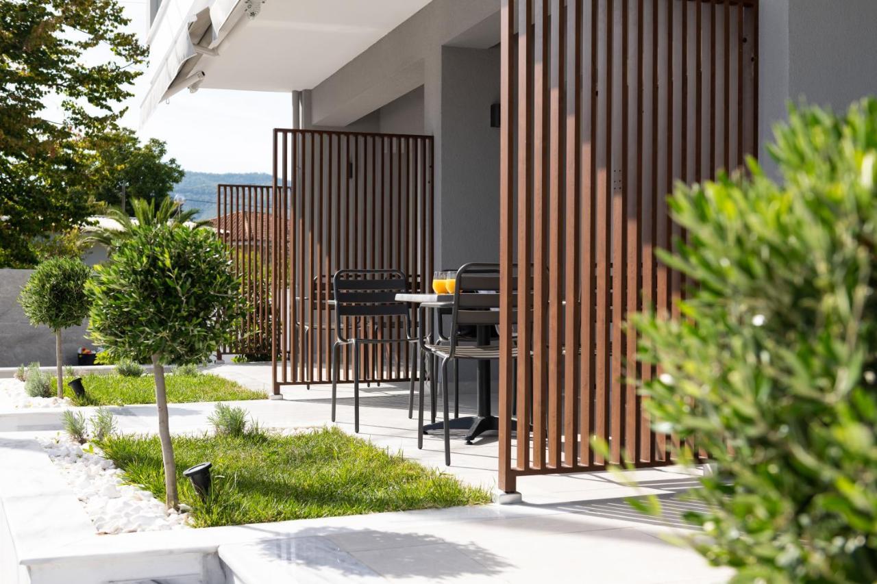 Afros Suites Olympiada Bagian luar foto
