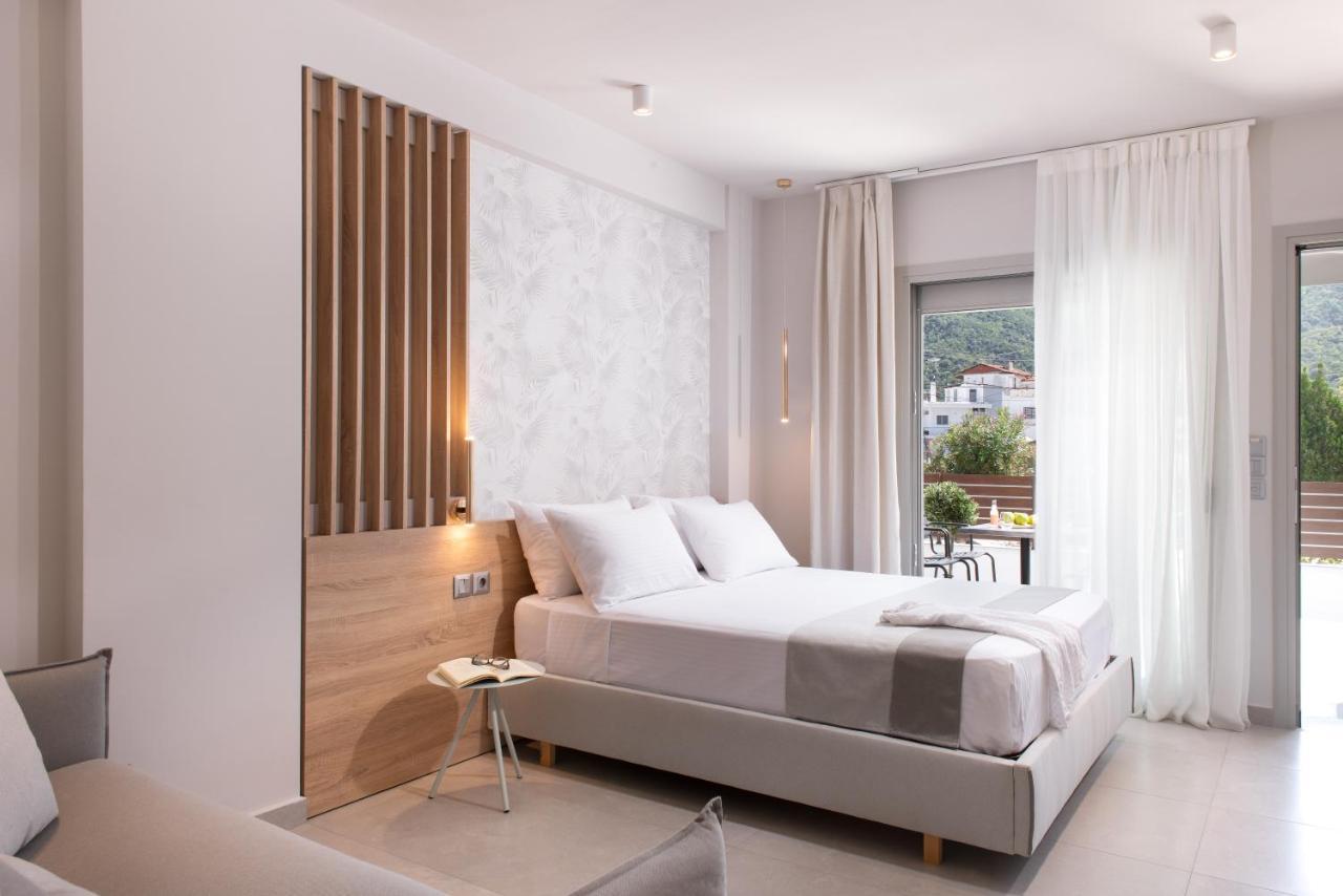 Afros Suites Olympiada Bagian luar foto