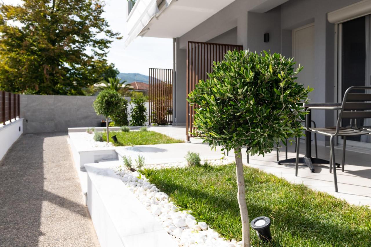 Afros Suites Olympiada Bagian luar foto